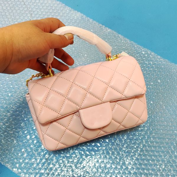 f/w classic mini flap quilted rectangle pink trendy bags with handle totes gold metal hardware matelasse chain crossbody shoulder lamsbkin d
f/w classic mini flap quilted rectangle pink trendy bags with handle totes gold metal hardware matelasse chain crossbody shoulder lamsbkin d
