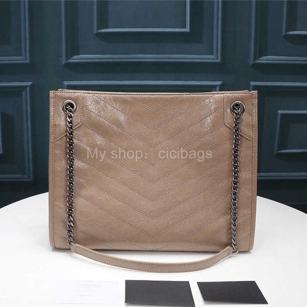 fashion luxurys designer shoulder bag 2021 solds womens original brand genuine real leather black lage quilted handbags
fashion luxurys designer shoulder bag 2021 solds womens original brand genuine real leather black lage quilted handbags