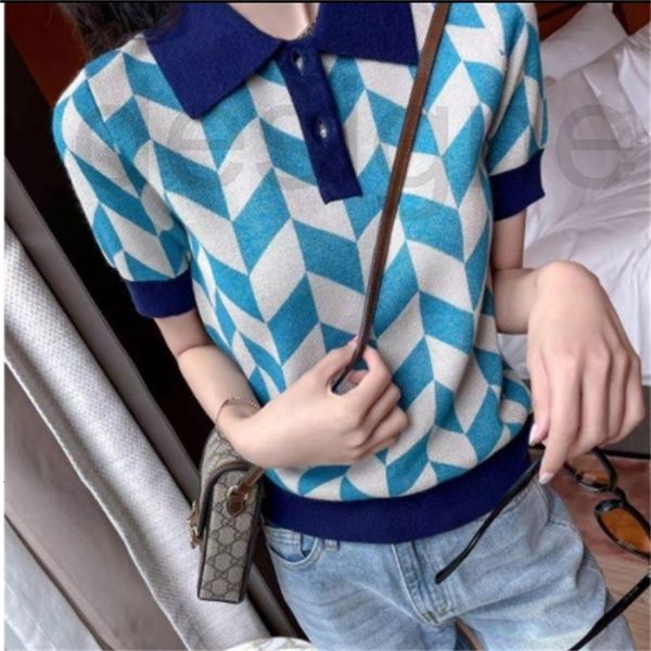 women's knits & tees designer 2022 spring and autumn contrast jacquard ice silk sweater straight tube thin new g family polo collar pla, White
women's knits & tees designer 2022 spring and autumn contrast jacquard ice silk sweater straight tube thin new g family polo collar pla, White