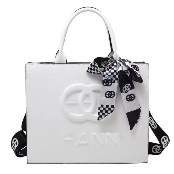 bag classical explosive wo fashion bags handbags women luxury cross body designer classic style lady shoulder female high-end 009
bag classical explosive wo fashion bags handbags women luxury cross body designer classic style lady shoulder female high-end 009