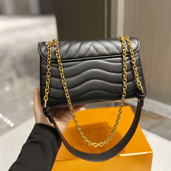 ladies' handbags designer purses crossbody bags with v shaped quilting leather gold-color chain cross body bag design wallet handbag sh
ladies' handbags designer purses crossbody bags with v shaped quilting leather gold-color chain cross body bag design wallet handbag sh