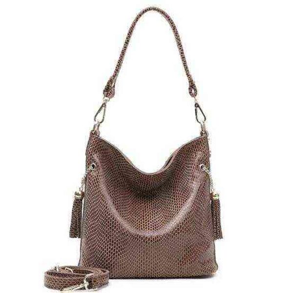 arliwwi designer new real leather shiny snake pattern embossed female shoulder bags women everyday handbags gy13 g220422
arliwwi designer new real leather shiny snake pattern embossed female shoulder bags women everyday handbags gy13 g220422
