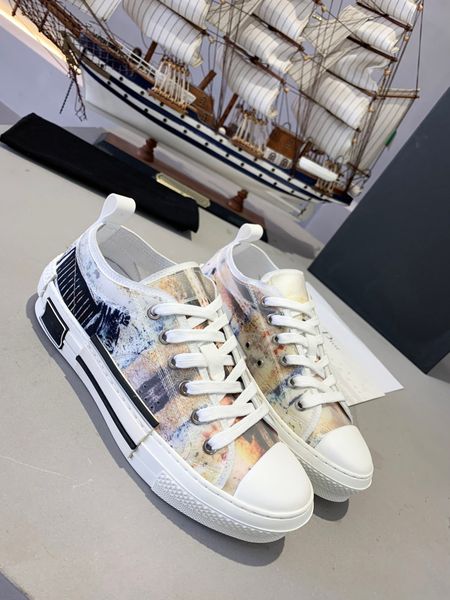 couple style luxury designer shoes casual shoes comfortable trend leather production increased men shoe women sneakers size 35-45, Black
couple style luxury designer shoes casual shoes comfortable trend leather production increased men shoe women sneakers size 35-45, Black