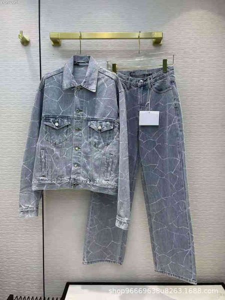 women's jackets early autumn pebble bleached denim jacket loose lapel shenzhen nanyou, Black;brown
women's jackets early autumn pebble bleached denim jacket loose lapel shenzhen nanyou, Black;brown