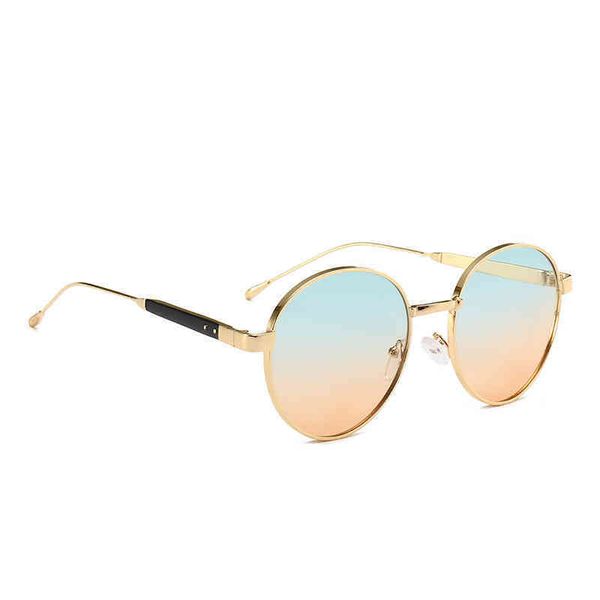 1903 new modern round lightweight sunglass, White;black
1903 new modern round lightweight sunglass, White;black