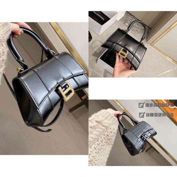 handbags designer paris bbbalencaigassss b 2022 women's bags hourglass wallet crocodile pattern leather one shoulder messenger xbi3
handbags designer paris bbbalencaigassss b 2022 women's bags hourglass wallet crocodile pattern leather one shoulder messenger xbi3