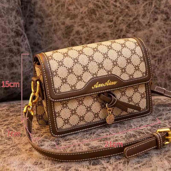 purses summer new high-end women's bag simple atmosphere versatile one shoulder large capacity small square bag
purses summer new high-end women's bag simple atmosphere versatile one shoulder large capacity small square bag