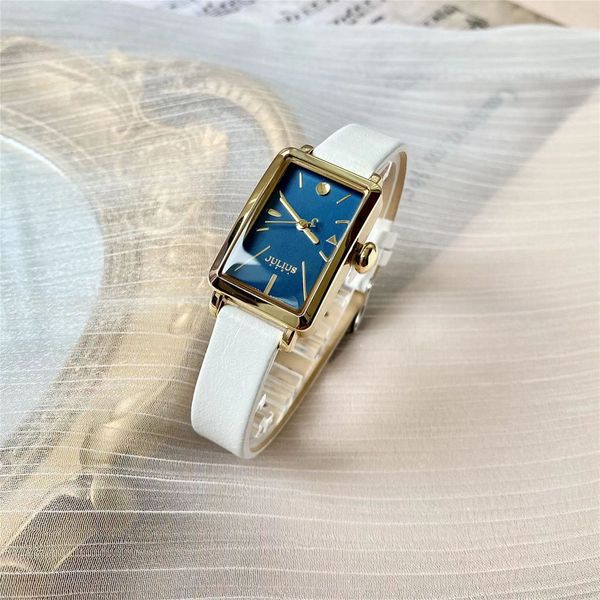 luxury womens watches women fashion trend square designer womens quartz retro student and girls women's watch ladies simpleleather stra, Slivery;golden
luxury womens watches women fashion trend square designer womens quartz retro student and girls women's watch ladies simpleleather stra, Slivery;golden