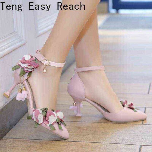 new style single shoes female shoes summer sandals flower pearl sweet princess high heels lolita female shoes t220730, Black
new style single shoes female shoes summer sandals flower pearl sweet princess high heels lolita female shoes t220730, Black