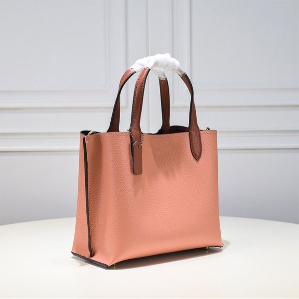 simple casual bag dai fei bag women crossbody square handbag large capacity high-grade lady wallet small and exquisite design foreign style
simple casual bag dai fei bag women crossbody square handbag large capacity high-grade lady wallet small and exquisite design foreign style