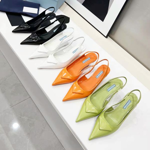 2022 summer new brand women designer slides sandals level candy color black white ankle elastic band cowskin kitten heel sandal pointed toes
2022 summer new brand women designer slides sandals level candy color black white ankle elastic band cowskin kitten heel sandal pointed toes