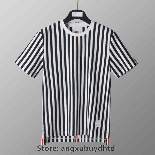 luxury design tide t shirts tb thom men's and women's simple pure cotton summer new vertical stripe round neck t-shirt casual fash, White;black
luxury design tide t shirts tb thom men's and women's simple pure cotton summer new vertical stripe round neck t-shirt casual fash, White;black