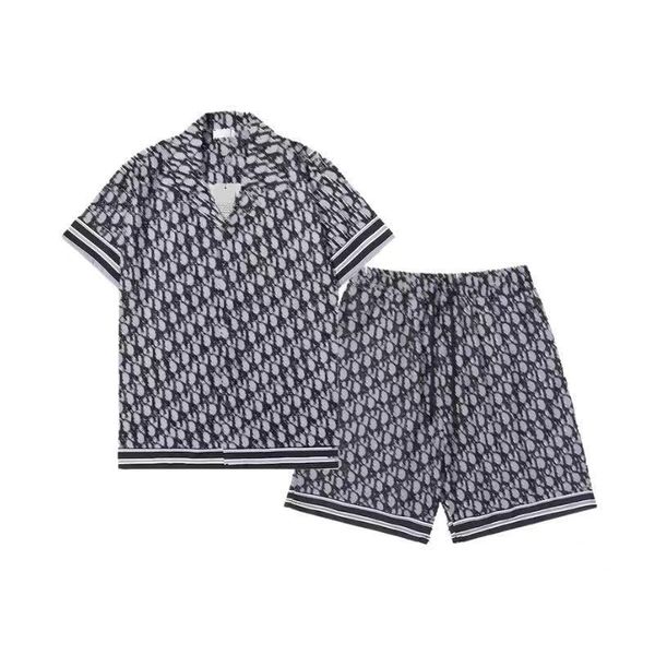 mens tracksuits sets jogger sports sporting suit men women short pants t-shirt pullover designer sportswear set, Gray
mens tracksuits sets jogger sports sporting suit men women short pants t-shirt pullover designer sportswear set, Gray