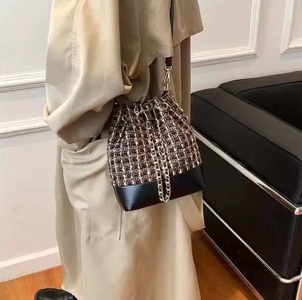 tz quality women drawstring bucket bags tweed cross body shoulder clutch outdoor sacoche purses famous designer cosmetic pouch luxury_handba
tz quality women drawstring bucket bags tweed cross body shoulder clutch outdoor sacoche purses famous designer cosmetic pouch luxury_handba