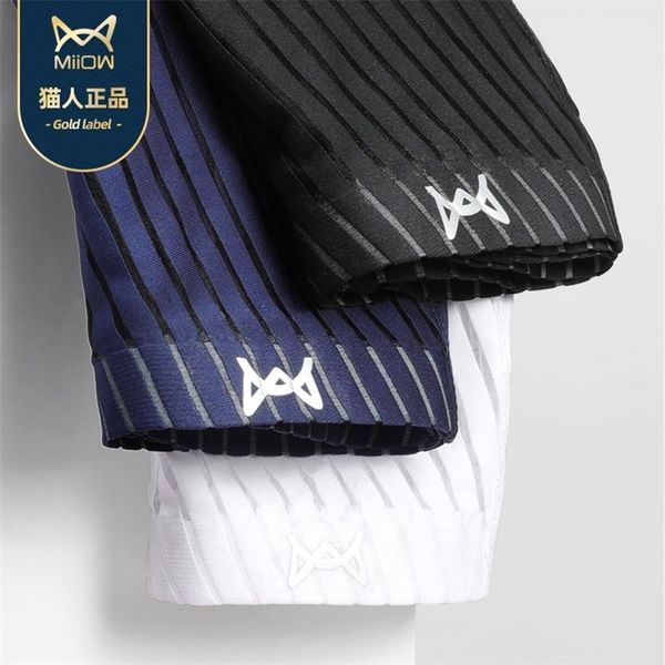 3pcs men's ice silk seamless boxer shorts thin breathable boxer shorts graphene inner gear antibacterial shorts 220517, Black;white
3pcs men's ice silk seamless boxer shorts thin breathable boxer shorts graphene inner gear antibacterial shorts 220517, Black;white