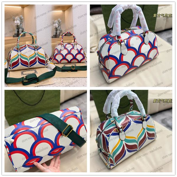 3d trefoil print designer three white stripes luxury crossbody blue and red leather sport handle bag green and red web shoulder bag
3d trefoil print designer three white stripes luxury crossbody blue and red leather sport handle bag green and red web shoulder bag