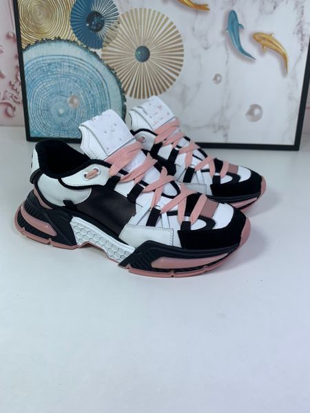 men women casual shoes luxury platform sneakers black white beige teal blue bred red pink mens trainers jogiing walking fashion 0519
men women casual shoes luxury platform sneakers black white beige teal blue bred red pink mens trainers jogiing walking fashion 0519