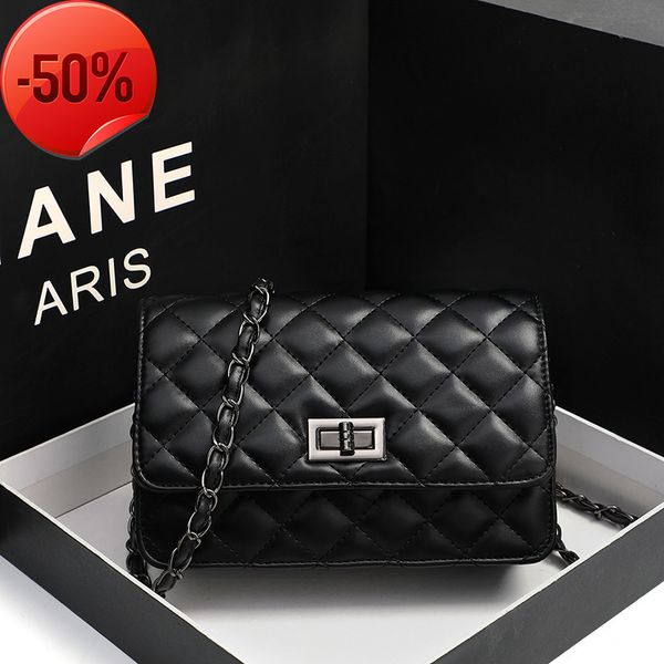 fashion luxury designer2022 spring new women's is fashionable and easy to take lingge chain small square single shoulder diagonal bag
fashion luxury designer2022 spring new women's is fashionable and easy to take lingge chain small square single shoulder diagonal bag