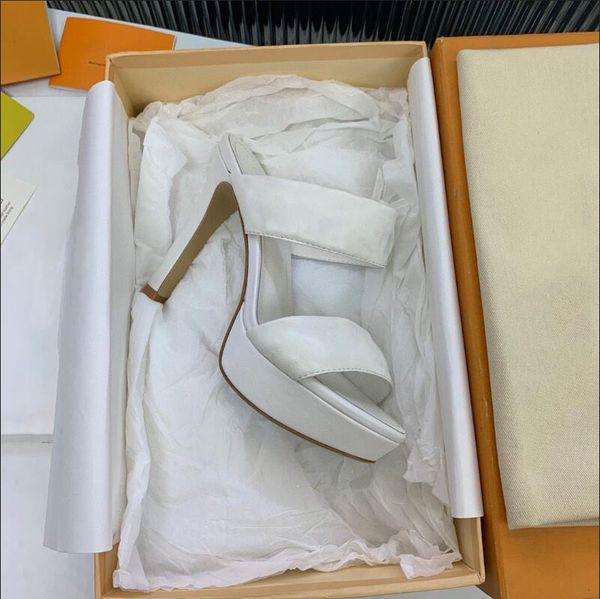 designer women high heels leather shoes sandals ob75 summer ladies fashion black white woman thick bottom sandals with box
designer women high heels leather shoes sandals ob75 summer ladies fashion black white woman thick bottom sandals with box