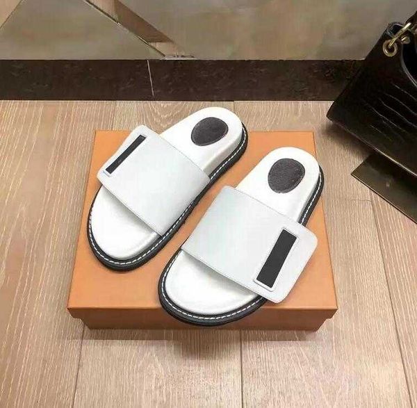 designer ladies flat bottom slipper classic old flower summer ladies sandal pu leather slippers sand beach shoes flip-flops, Black
designer ladies flat bottom slipper classic old flower summer ladies sandal pu leather slippers sand beach shoes flip-flops, Black