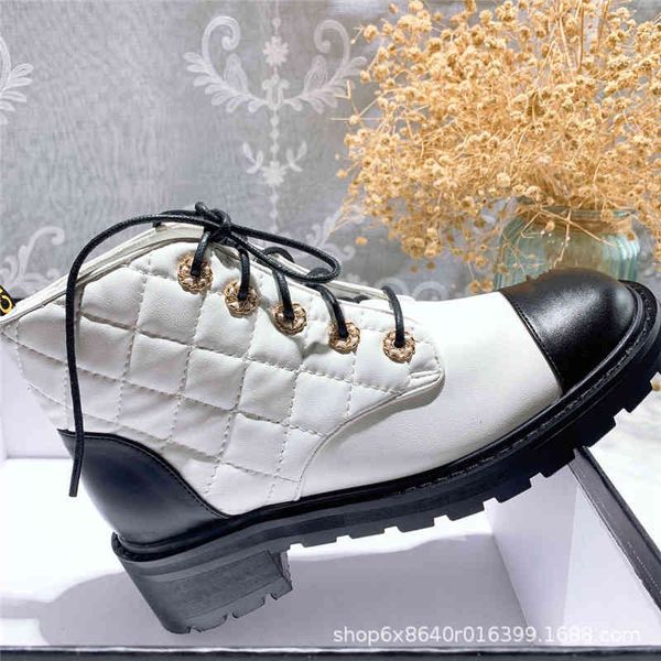 boots autumn and winter small fragrant wind short boots martin middle heel thick bottom anti-skid round head lace up diamond ts8n, Black
boots autumn and winter small fragrant wind short boots martin middle heel thick bottom anti-skid round head lace up diamond ts8n, Black