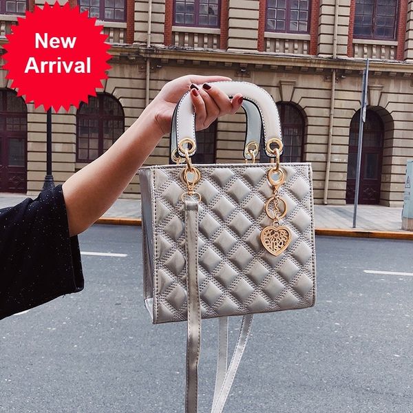 tide brand wholesale women's new small lattice embroidered thread leather single messenger texture fashion trend shoulder crossbody bag
tide brand wholesale women's new small lattice embroidered thread leather single messenger texture fashion trend shoulder crossbody bag