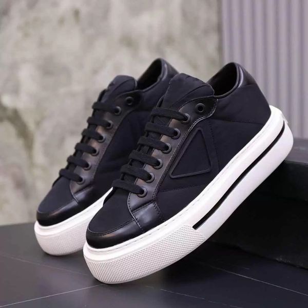 perfect brands nylon leather gabardine sneakers shoes men triangle logo rubber platform sole casual walking luxury discount footwear eu38-46, Black
perfect brands nylon leather gabardine sneakers shoes men triangle logo rubber platform sole casual walking luxury discount footwear eu38-46, Black