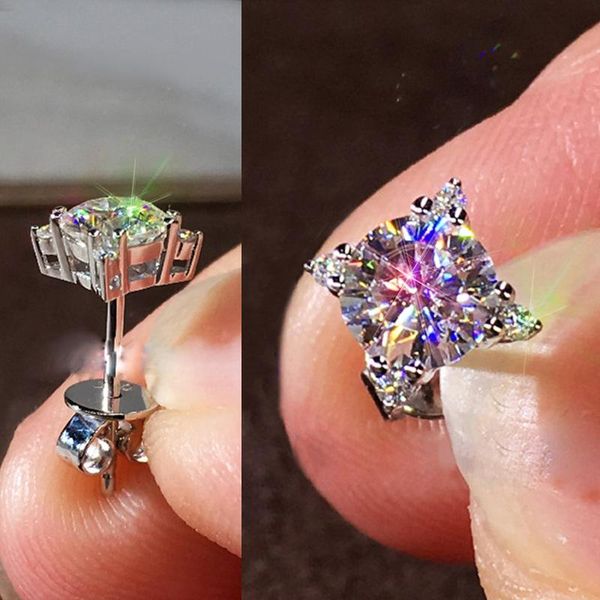 stud caoshi temperament women graceful accessories earrings with brilliant zirconia delicate female wedding jewelry modern style gift, Golden;silver
stud caoshi temperament women graceful accessories earrings with brilliant zirconia delicate female wedding jewelry modern style gift, Golden;silver