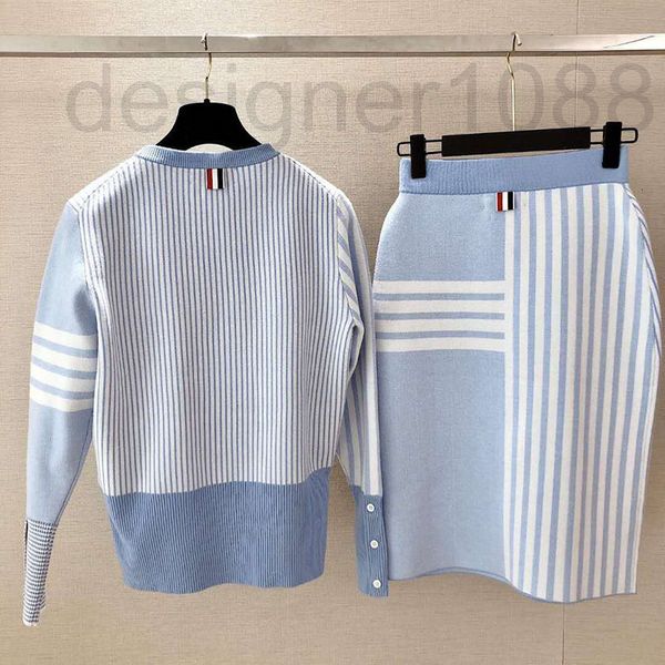 two piece dress designer 21 early autumn new korean fashion simple temperament skirt net red tide slim fit high texture two piece set women, White
two piece dress designer 21 early autumn new korean fashion simple temperament skirt net red tide slim fit high texture two piece set women, White