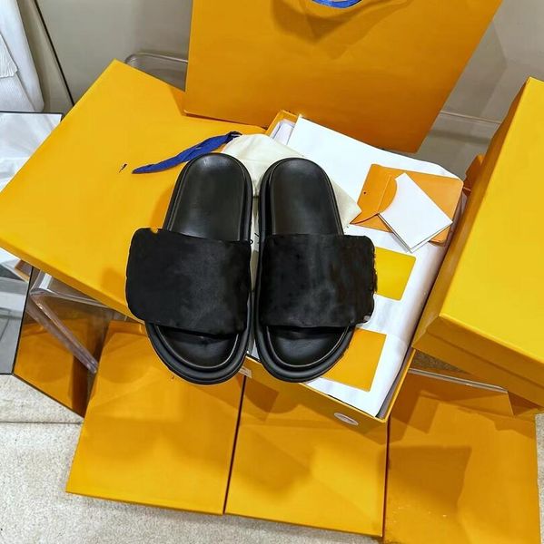 summer leisure slippers beach shoes designer embossed mules sandals mens pool pillow comfort slides couples fashion sandal luxury flat slipp, Black
summer leisure slippers beach shoes designer embossed mules sandals mens pool pillow comfort slides couples fashion sandal luxury flat slipp, Black