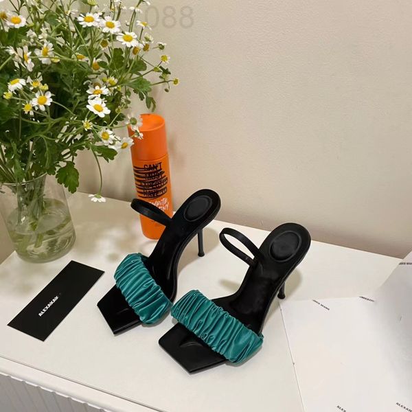 sandals designer aw king sandals women 2022 summer new style square head stiletto high heels line with folds wearing slippers outside 54tm, Black
sandals designer aw king sandals women 2022 summer new style square head stiletto high heels line with folds wearing slippers outside 54tm, Black
