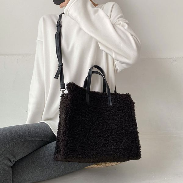 imitation lamb tote bag women fashion plush large-capacity woman handbag luxury brand shopping ladies messenger bag
imitation lamb tote bag women fashion plush large-capacity woman handbag luxury brand shopping ladies messenger bag