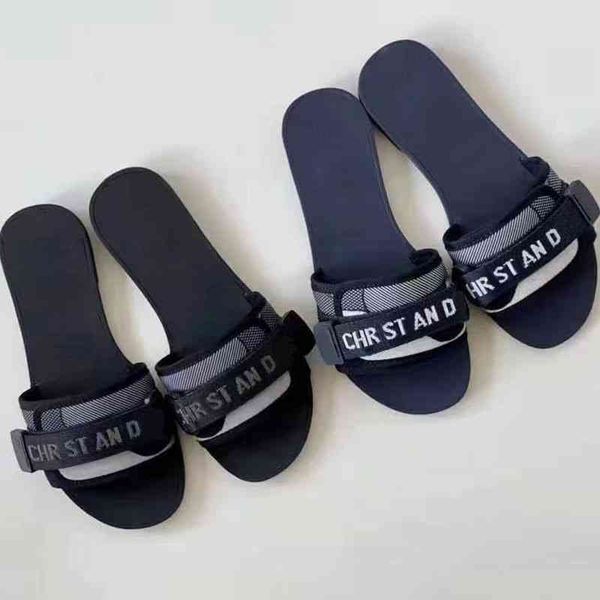 d family's new letter embroidery velcro women's in summer 2022 trendy fashion design ladies slippers, Black
d family's new letter embroidery velcro women's in summer 2022 trendy fashion design ladies slippers, Black