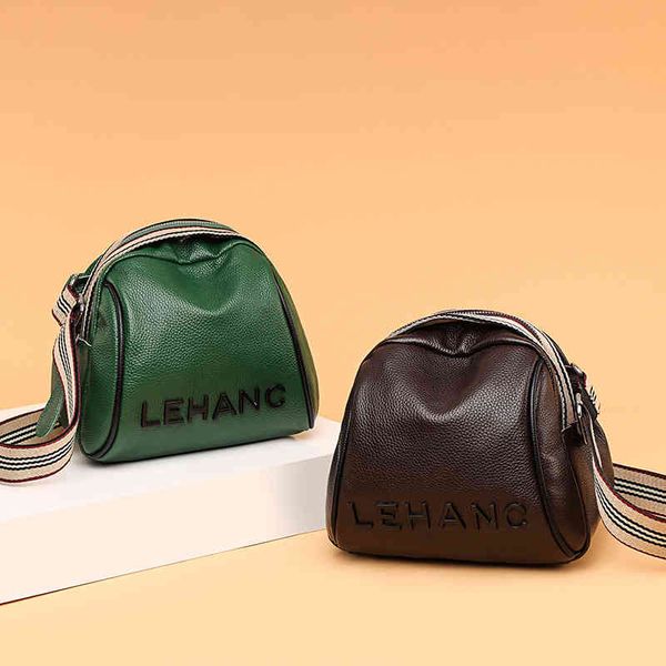 new simple fashionable pattern leather bag letter shoulder msenger soft 2022 trendy fashion design ladies sachet
new simple fashionable pattern leather bag letter shoulder msenger soft 2022 trendy fashion design ladies sachet