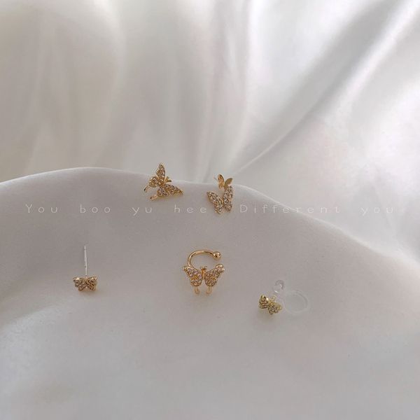 full diamond small butterfly earrings 2022 new fashion ear studs clip mori style super fairy earrings no piercings drop eardrop, Golden
full diamond small butterfly earrings 2022 new fashion ear studs clip mori style super fairy earrings no piercings drop eardrop, Golden