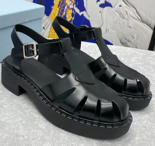 woman sandals slippers monolith cloudbust thunder luxury slides summer flat trendy leather rubber sandal mens beach slide tory a7, Black
woman sandals slippers monolith cloudbust thunder luxury slides summer flat trendy leather rubber sandal mens beach slide tory a7, Black