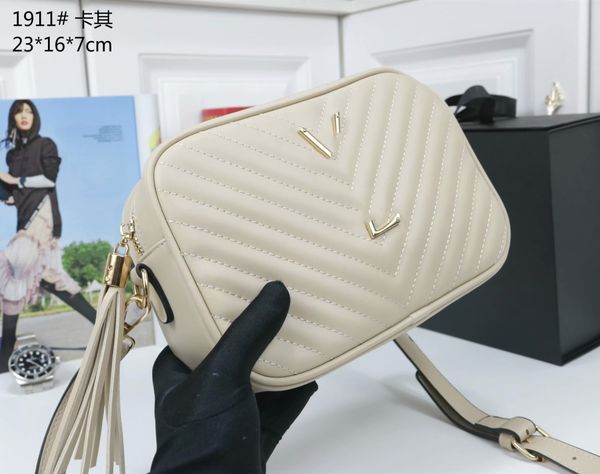 women's designers luxury famous shoulder bag totes purse handbag message bags cluth brand classic flap crossbody flap pu leather #1911
women's designers luxury famous shoulder bag totes purse handbag message bags cluth brand classic flap crossbody flap pu leather #1911