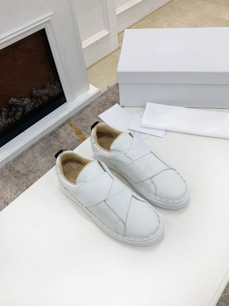 dress shoes small white shoes women's high-rise thick soled muffin leather board casual tp75, Black
dress shoes small white shoes women's high-rise thick soled muffin leather board casual tp75, Black