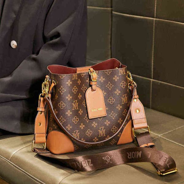 brand luxury design vintage bucket bag women's fashion retro style one shoulder crossbody bagsprinted color handbag cqd5
brand luxury design vintage bucket bag women's fashion retro style one shoulder crossbody bagsprinted color handbag cqd5