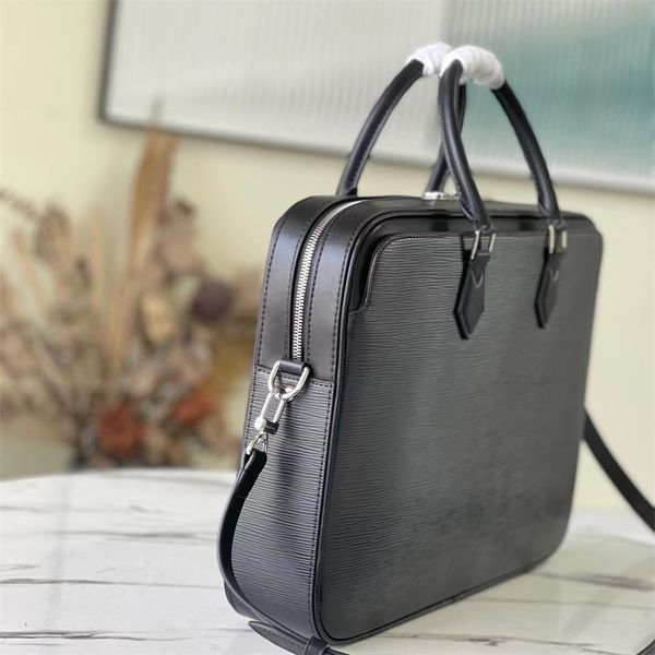 2022 new fashion diagonal shoulder bag joker banquet goddess fan simple black messenger bag briefcase
2022 new fashion diagonal shoulder bag joker banquet goddess fan simple black messenger bag briefcase