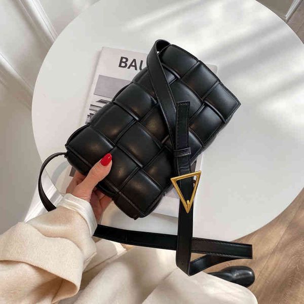 venetas handbags bvs bottegas plaid soft leather woven boston pillow trend ruth same messenger net red small square bag shoulder ltrg
venetas handbags bvs bottegas plaid soft leather woven boston pillow trend ruth same messenger net red small square bag shoulder ltrg