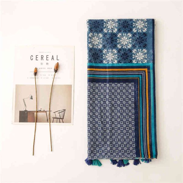 a76m autumn and winter new cotton linen hand scarf women's geometric small grid color contrast printed bali yarn tourism sunscreen shaw, Blue;gray
a76m autumn and winter new cotton linen hand scarf women's geometric small grid color contrast printed bali yarn tourism sunscreen shaw, Blue;gray