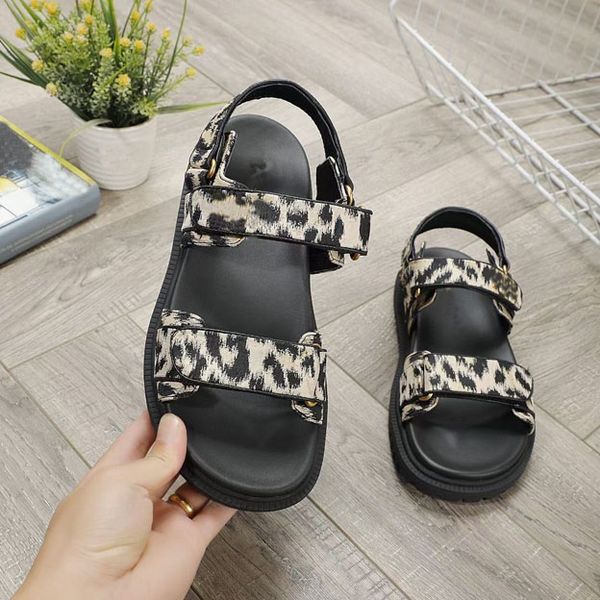 sandals tpu outsole running bag designer women's velcro decoration, which is a kind of clothes that can be matched at will 34-41, Black
sandals tpu outsole running bag designer women's velcro decoration, which is a kind of clothes that can be matched at will 34-41, Black