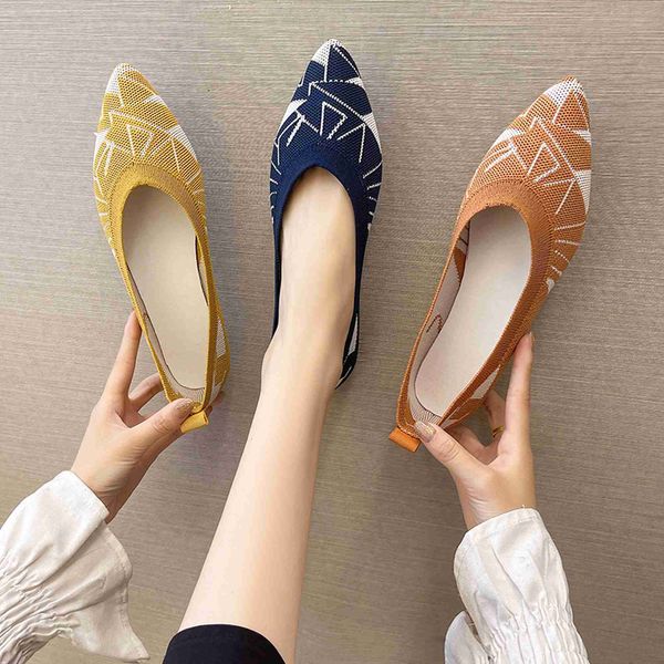 classic luxury paris shoes women's shoes 2022 new knitted pointed toe thick heel single versatile shallow mouth mid-heel woven high hee, Black
classic luxury paris shoes women's shoes 2022 new knitted pointed toe thick heel single versatile shallow mouth mid-heel woven high hee, Black