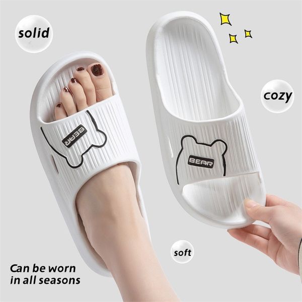 fashion slipper thick platform slippers mute soft indoor home slides nonslip summer beach sandals men bath shoes 220628, Black
fashion slipper thick platform slippers mute soft indoor home slides nonslip summer beach sandals men bath shoes 220628, Black