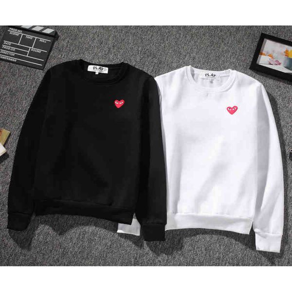 20 chuanjiuchao brand baoling love play autumn and winter men's couple loose casual embroidery new 2020 sweater, Black
20 chuanjiuchao brand baoling love play autumn and winter men's couple loose casual embroidery new 2020 sweater, Black