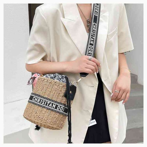 luxury accessories personalized straw women's summer new fashion simple ribbon decorative bucket single
luxury accessories personalized straw women's summer new fashion simple ribbon decorative bucket single