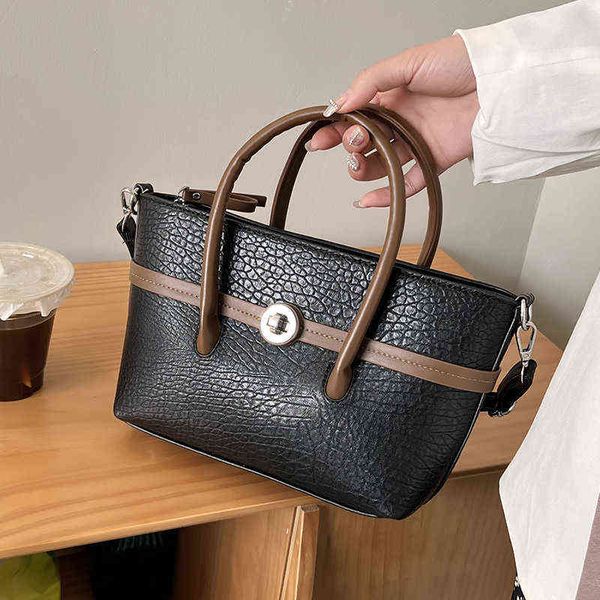textured black bags women's popular trend hao versatile messenger bags fashion luxury ladies shoulder bags handbags 220512
textured black bags women's popular trend hao versatile messenger bags fashion luxury ladies shoulder bags handbags 220512