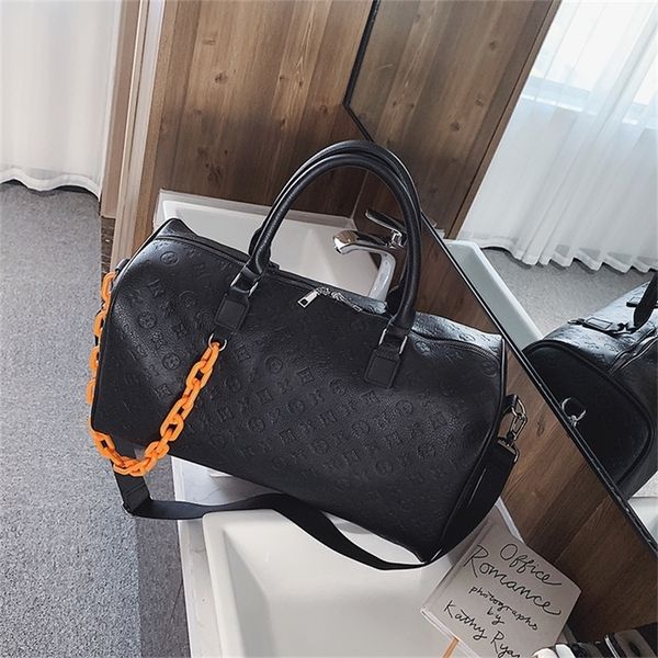yilian soft leather travel bag hand fashion trend single shoulder large capacity business 220509
yilian soft leather travel bag hand fashion trend single shoulder large capacity business 220509