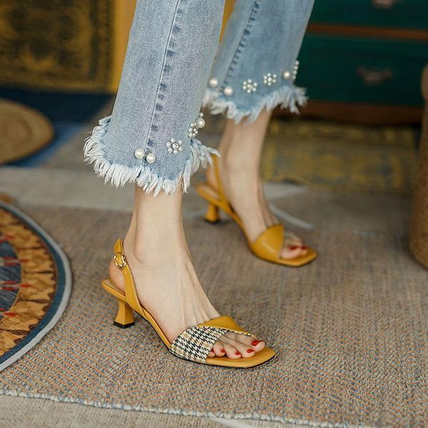 fashion-dress shoes sandals 2022 female summer mid-heel square toe soft leather pumps stiletto french high-heeled for women, Black
fashion-dress shoes sandals 2022 female summer mid-heel square toe soft leather pumps stiletto french high-heeled for women, Black